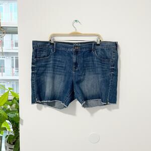Old Navy Flirt Jean Shorts Size 20